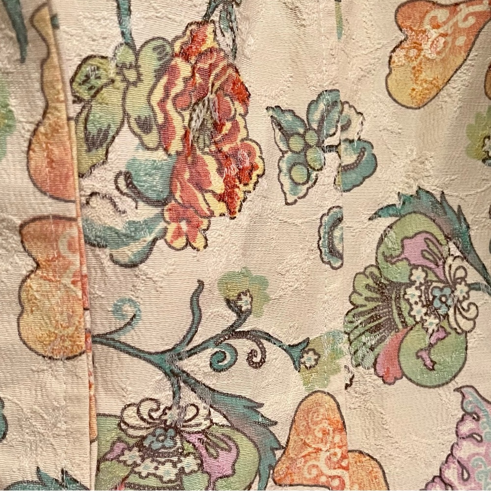 Austin Reed Textured Floral Blazer - Picture 3 of 8